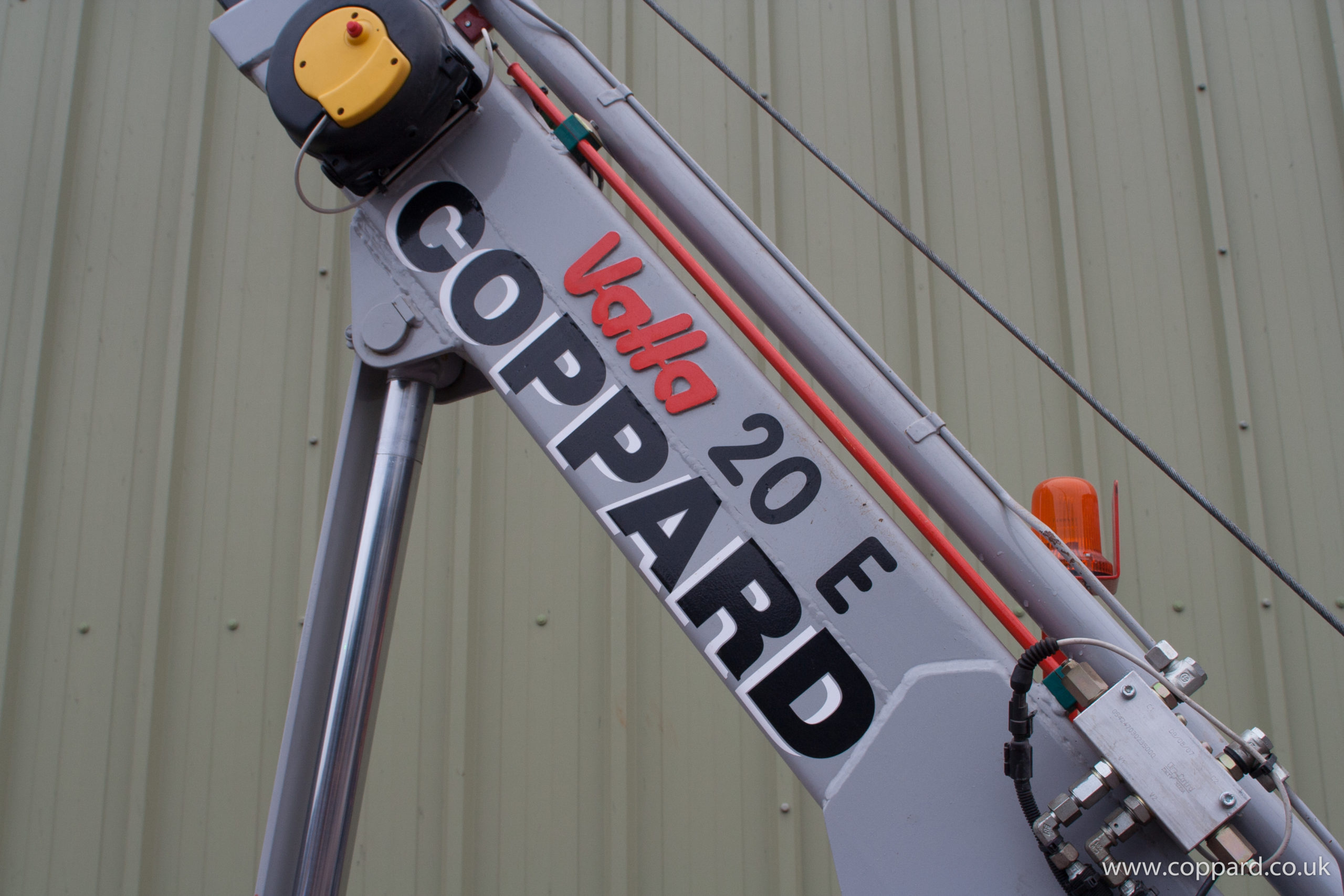 Valla 20E mobile battery operated crane - Image 8