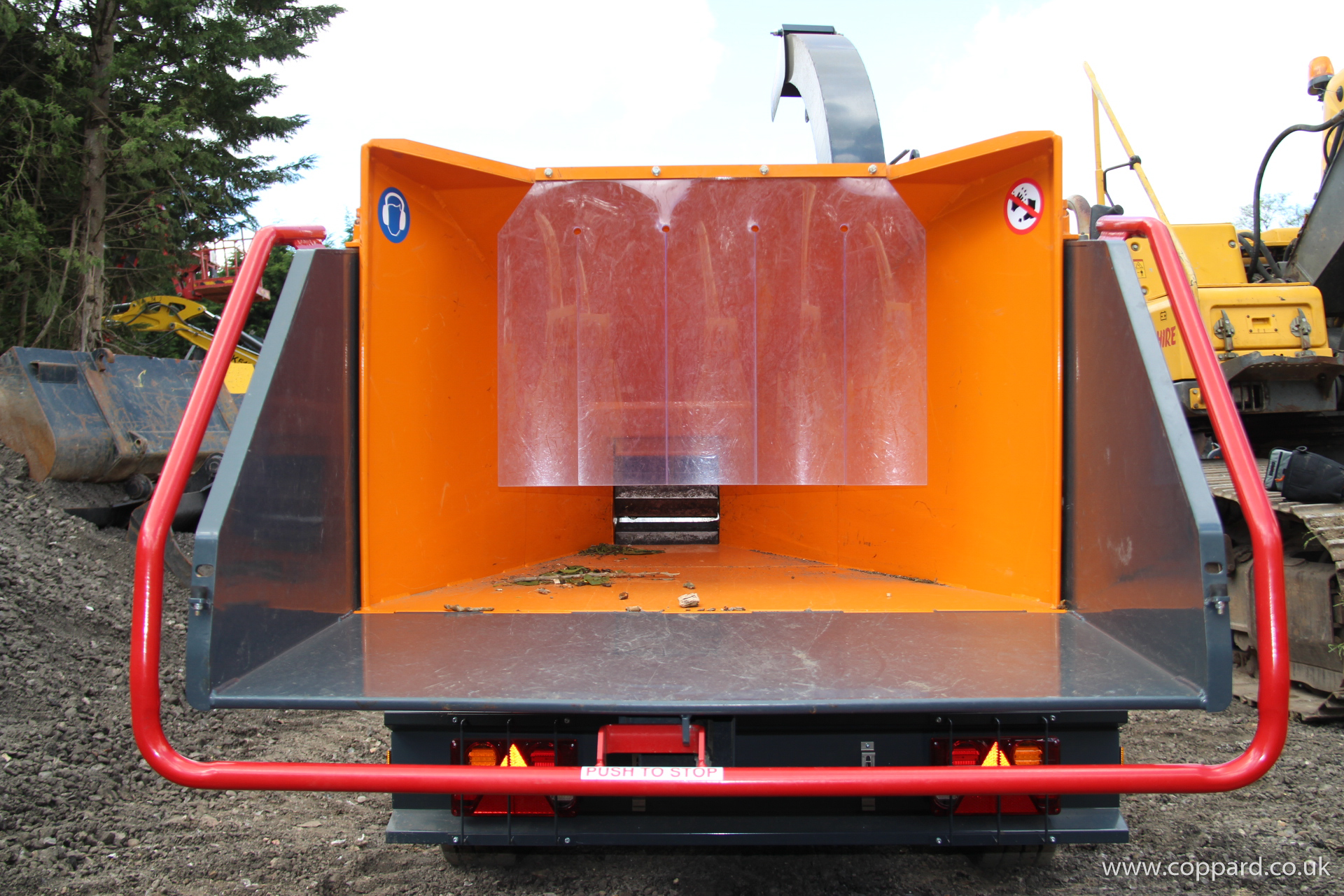 8" Forst Towable Chipper - Image 3