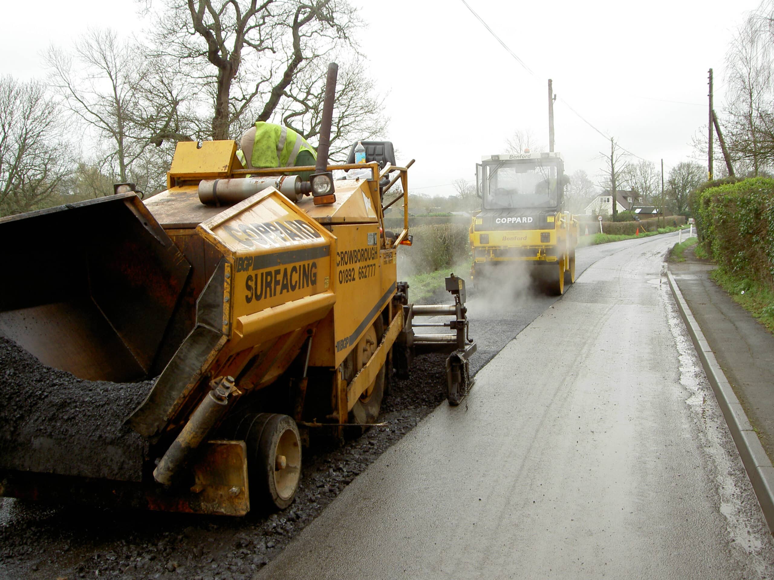 Telescreed paver- Barber Greene BG200 with 2 operators - Image 2
