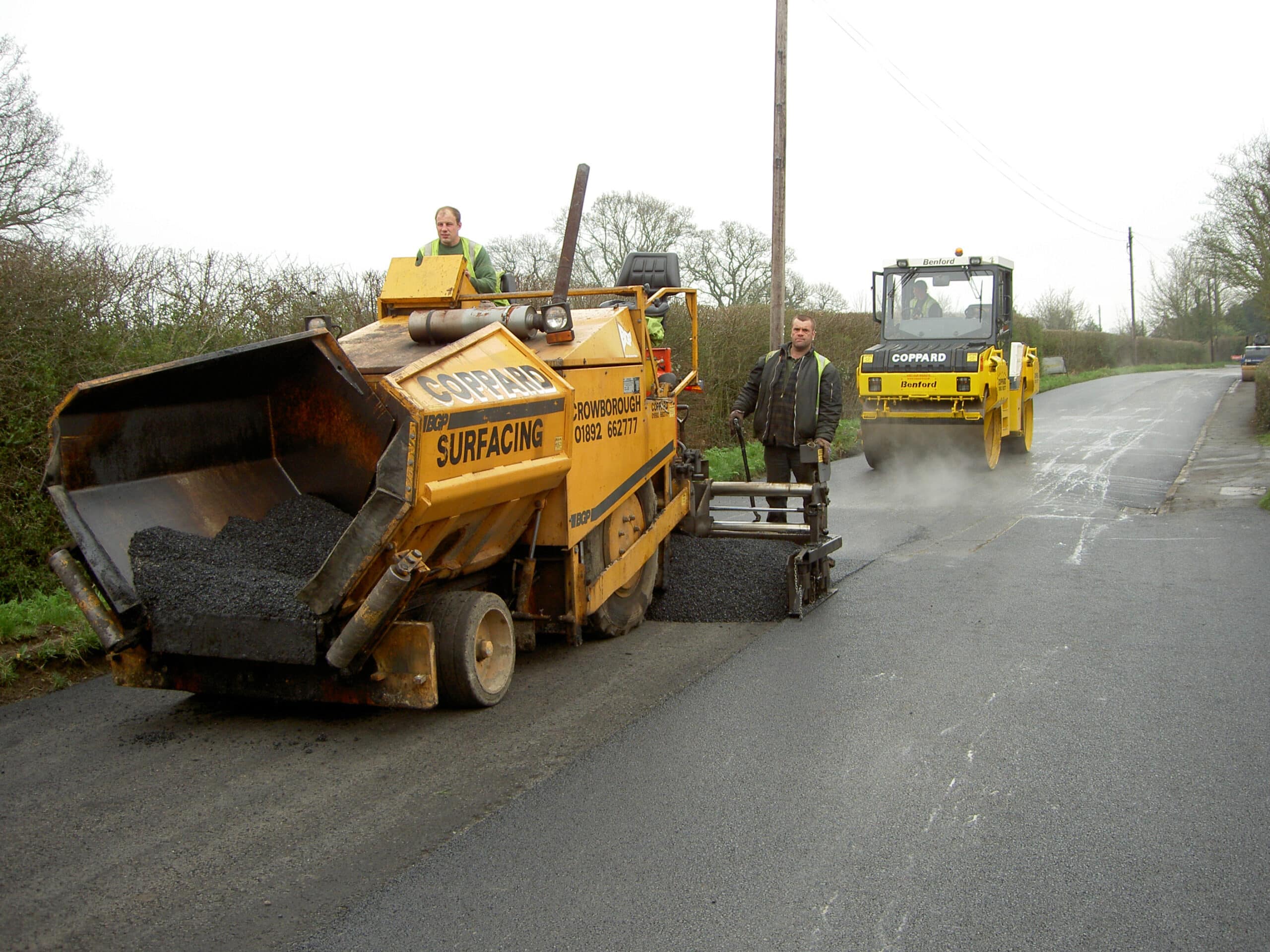 Telescreed paver- Barber Greene BG200 with 2 operators - Image 3