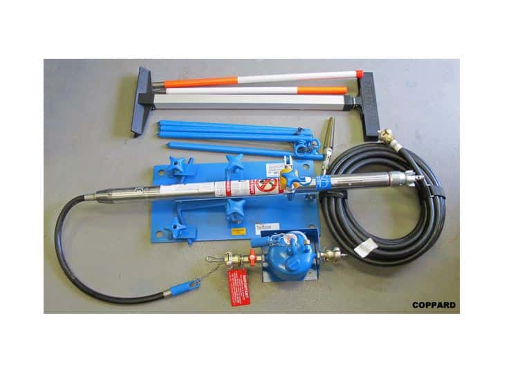 Mole - Soil Displacement Hammer for pipe drilling under roads etc. Suitable for pipes up to 45 mm diameter.