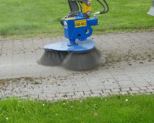 slanetrac-rb80-triple-block-paving-wire-brush-006
